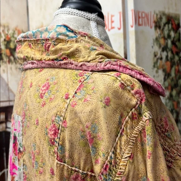 Magnolia Pearl Quilted Melie Coat 1146,
LaVerne, OS - Picture 14 of 16